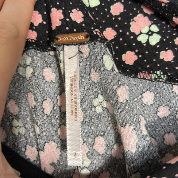 Free People Floral Mini IRL Skirt - Black - Size 4 - NWT - Picture 11 of 11